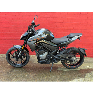 CFMOTO 300NK, ABS, 2022, under factory warranty, only 1867km travelled, rego unil 24/10/2024, as new, NO DEPOSIT, $62 per week for 24 months.